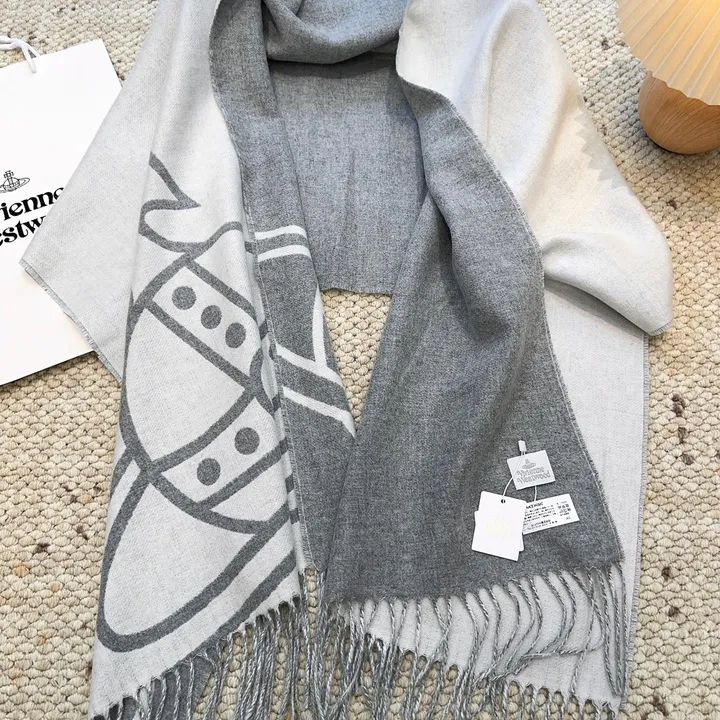 スーパーコピー ヴィヴィアン・ウエストウッド マフラー