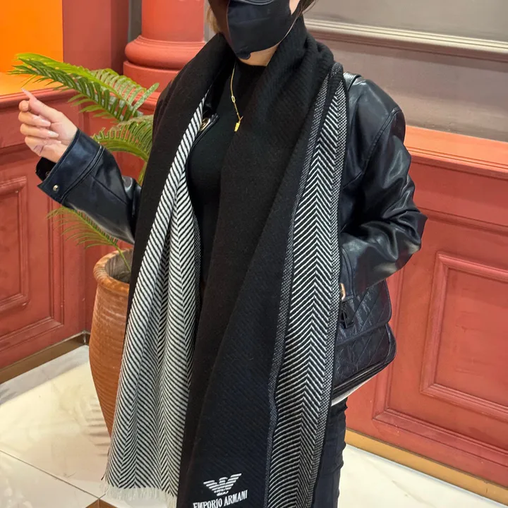 スーパーコピー アルマーニ マフラー