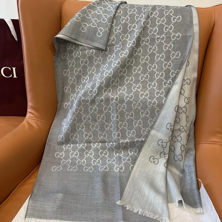 スーパーコピー グッチ マフラー