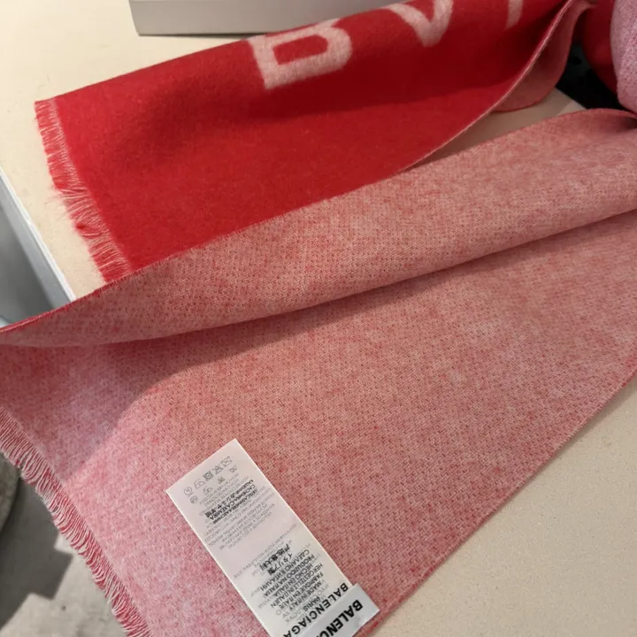 スーパーコピー セリーヌ マフラー