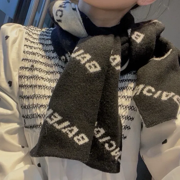 スーパーコピー セリーヌ マフラー