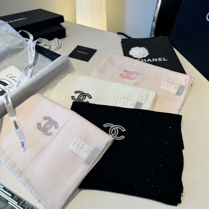 スーパーコピー シャネル マフラー