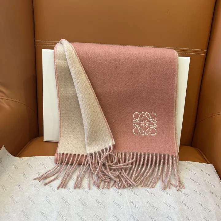 スーパーコピー ロエベ マフラー