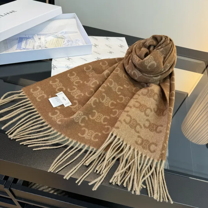 スーパーコピー セリーヌ マフラー