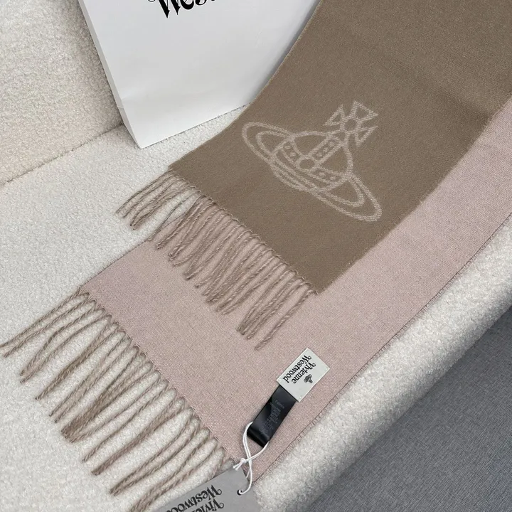 スーパーコピー ヴィヴィアン・ウエストウッド マフラー