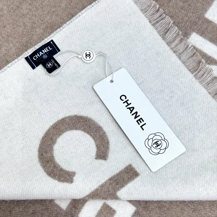 スーパーコピー シャネル マフラー