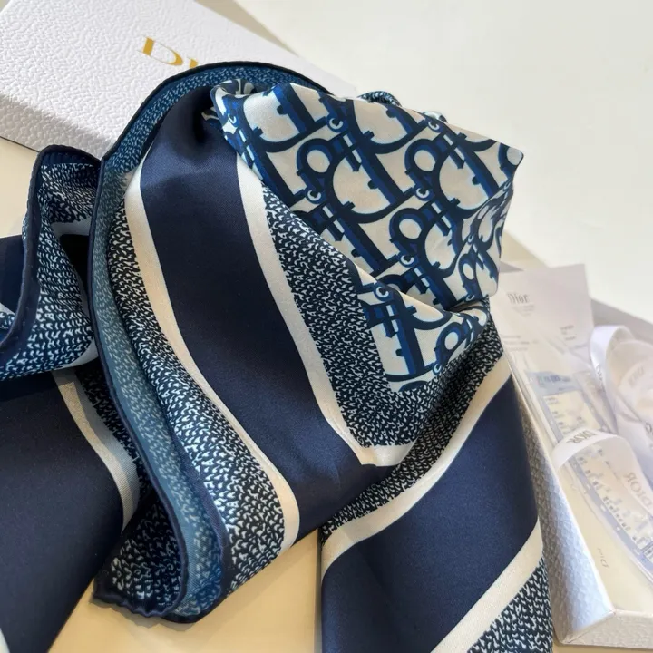 スーパーコピー グッチ マフラー