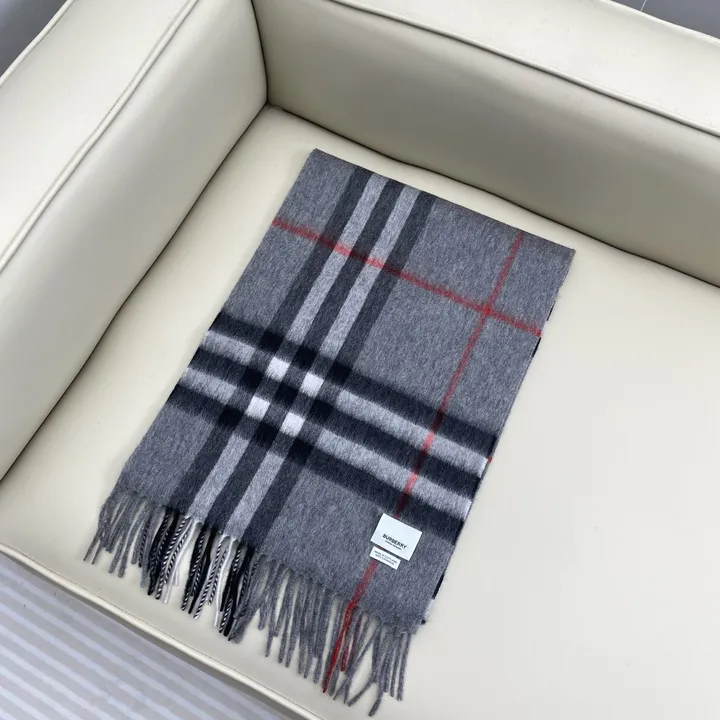 スーパーコピー バーバリー ス マフラー