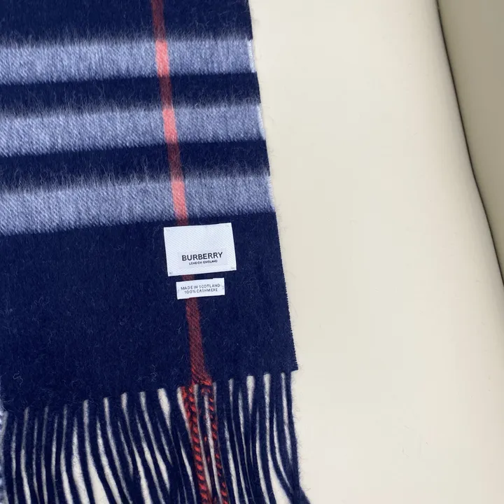 スーパーコピー バーバリー ス マフラー