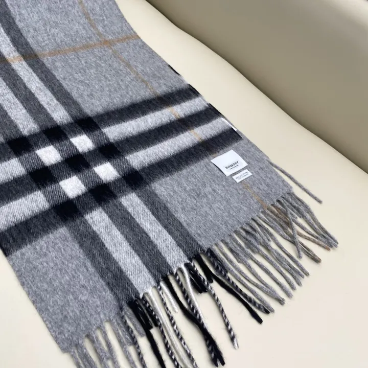 スーパーコピー バーバリー ス マフラー