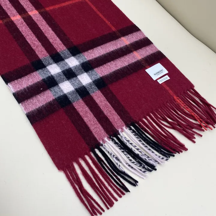 スーパーコピー バーバリー ス マフラー