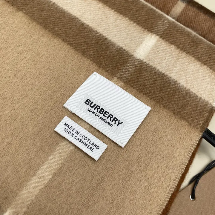 スーパーコピー バーバリー ス マフラー