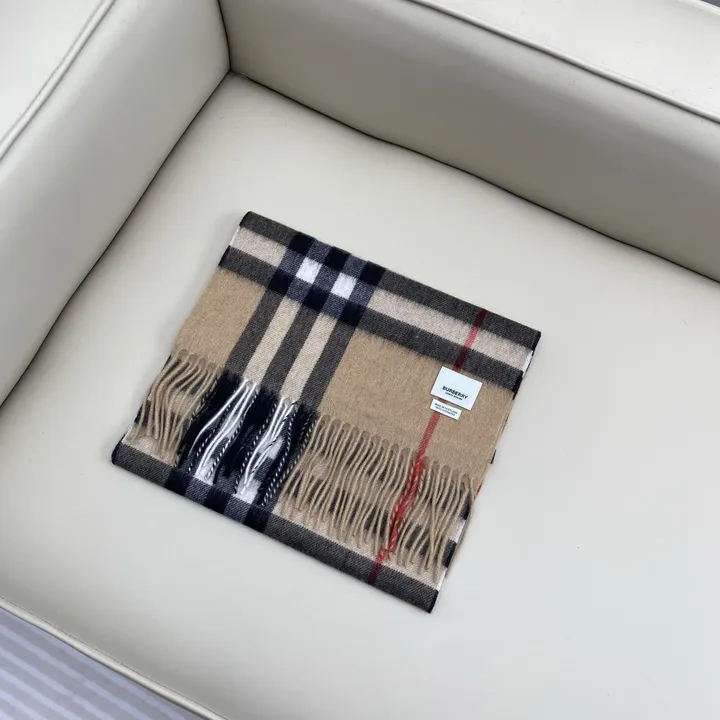 スーパーコピー バーバリー ス マフラー