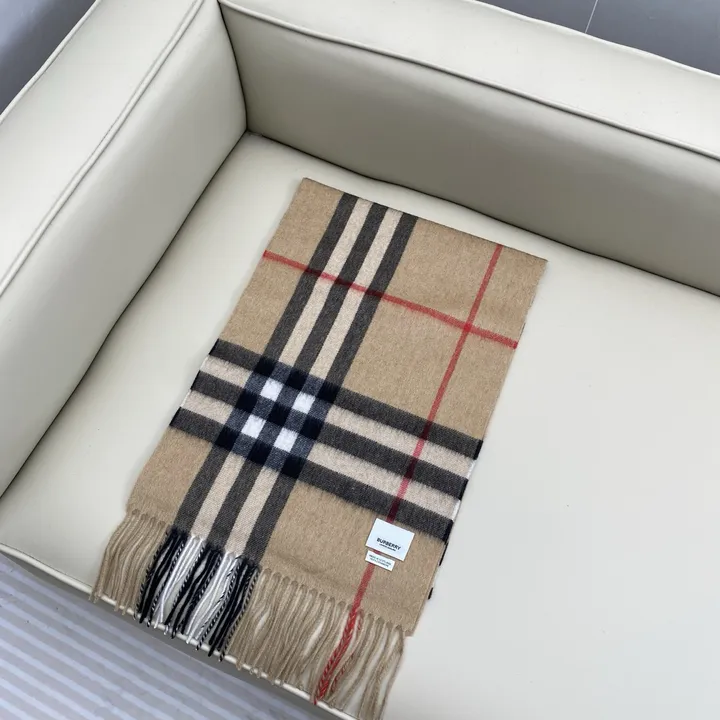 スーパーコピー バーバリー ス マフラー