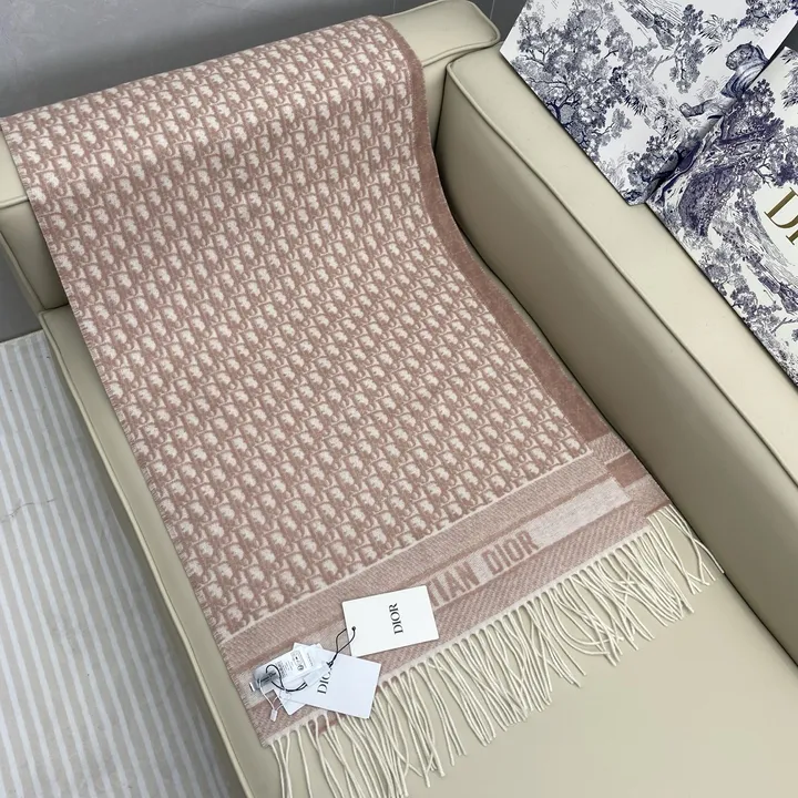 スーパーコピー グッチ マフラー