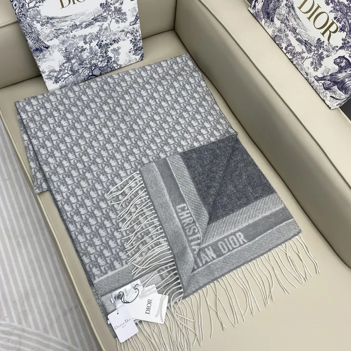 スーパーコピー グッチ マフラー