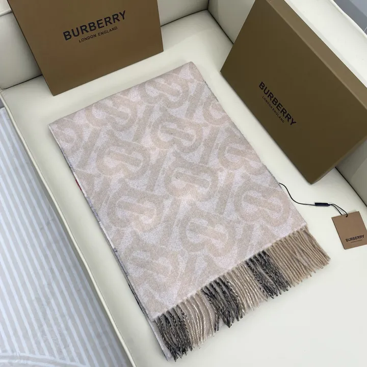 スーパーコピー バーバリー ス マフラー