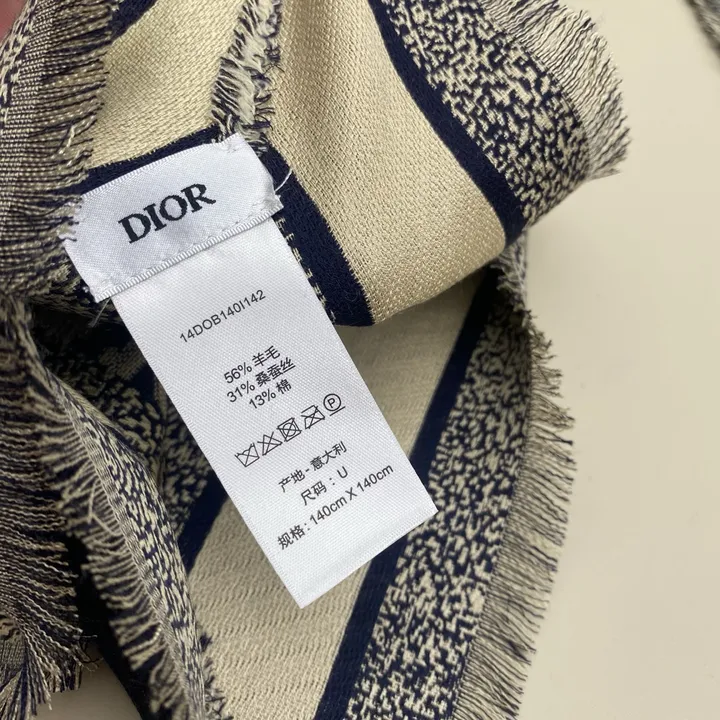 スーパーコピー グッチ マフラー