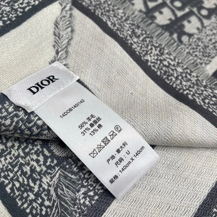 スーパーコピー グッチ マフラー