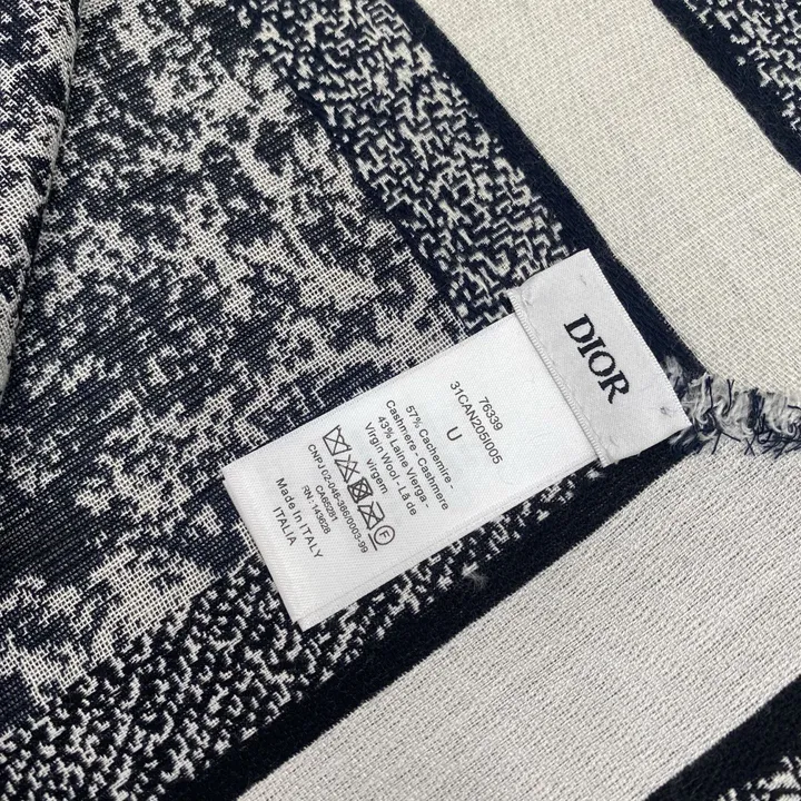 スーパーコピー グッチ マフラー