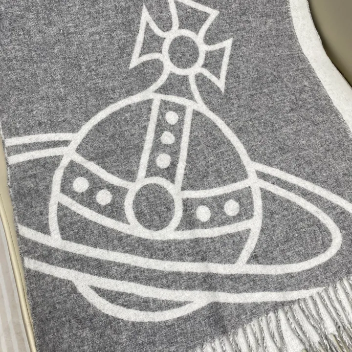 スーパーコピー ヴィヴィアン・ウエストウッド マフラー