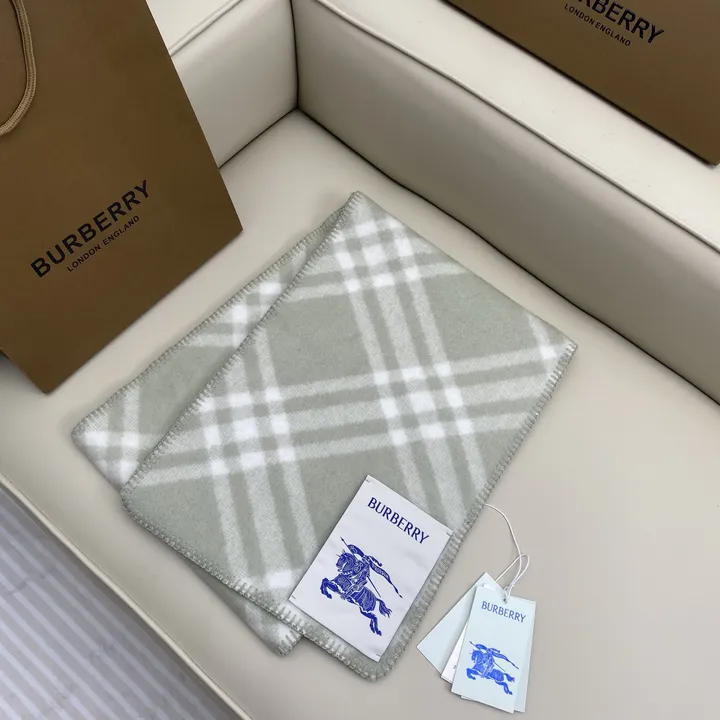 スーパーコピー バーバリー ス マフラー