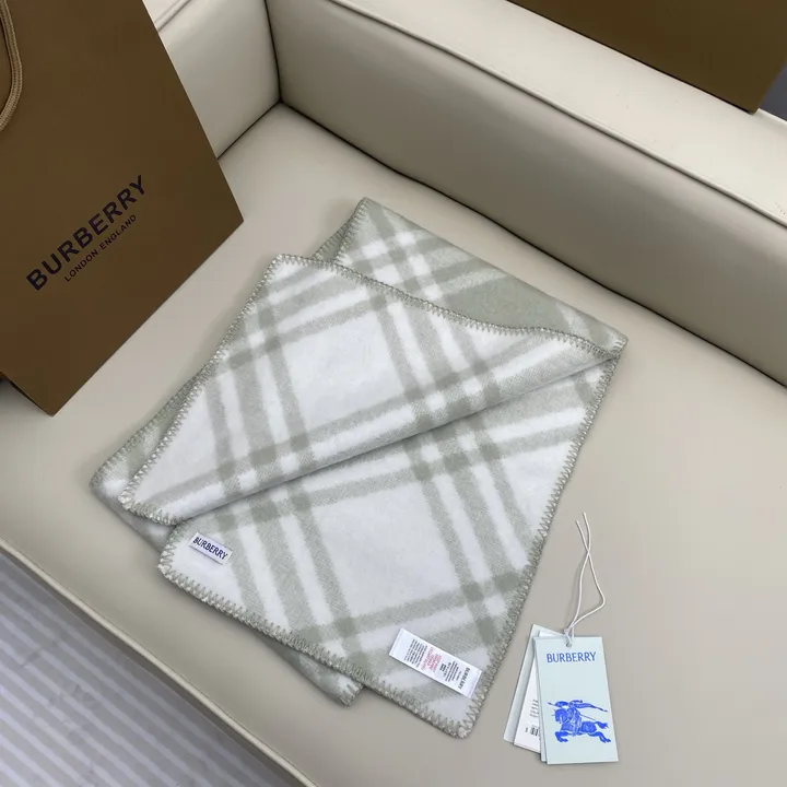 スーパーコピー バーバリー ス マフラー