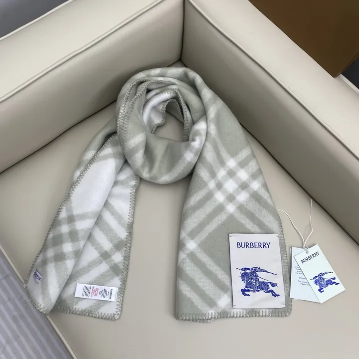 スーパーコピー バーバリー ス マフラー