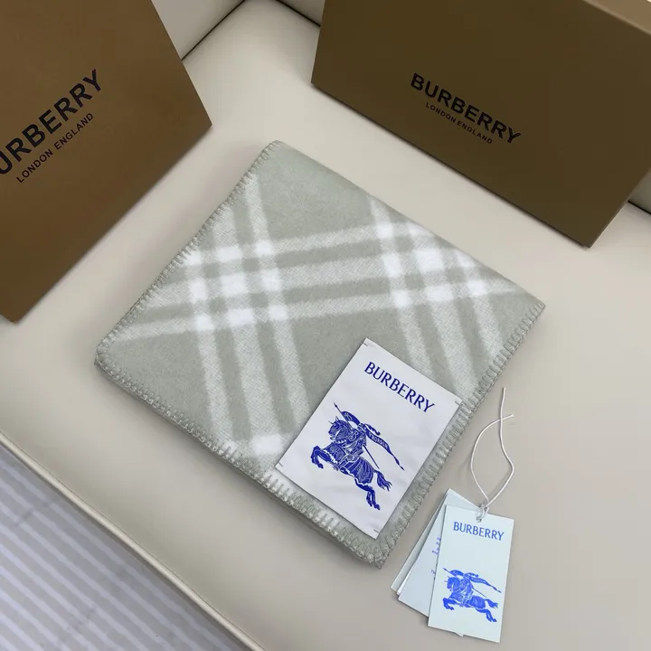 スーパーコピー バーバリー ス マフラー