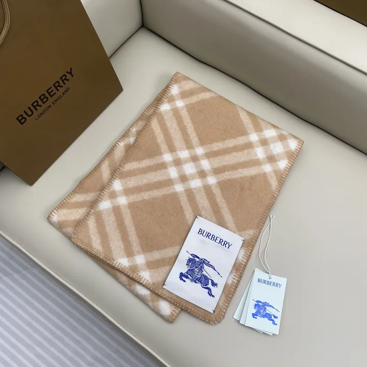 スーパーコピー バーバリー ス マフラー