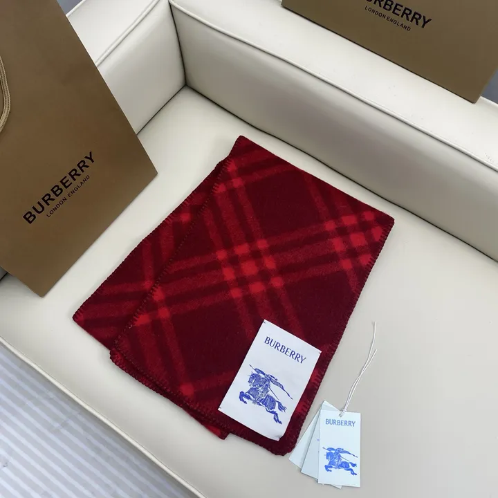 スーパーコピー バーバリー ス マフラー