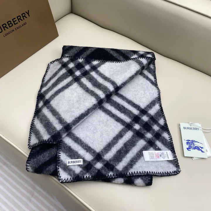 スーパーコピー バーバリー ス マフラー