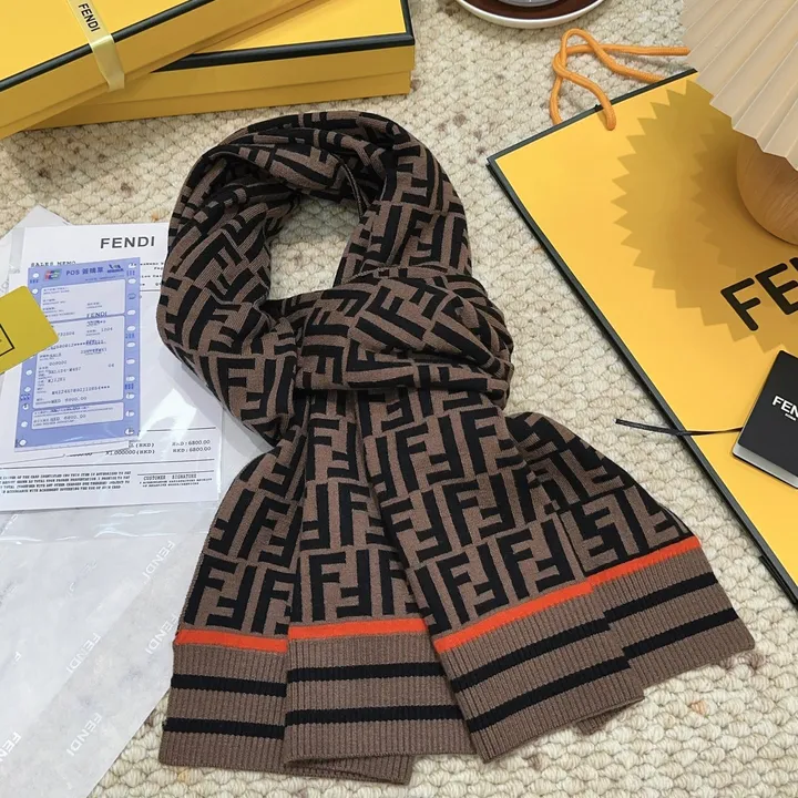 スーパーコピー フェンディ マフラー