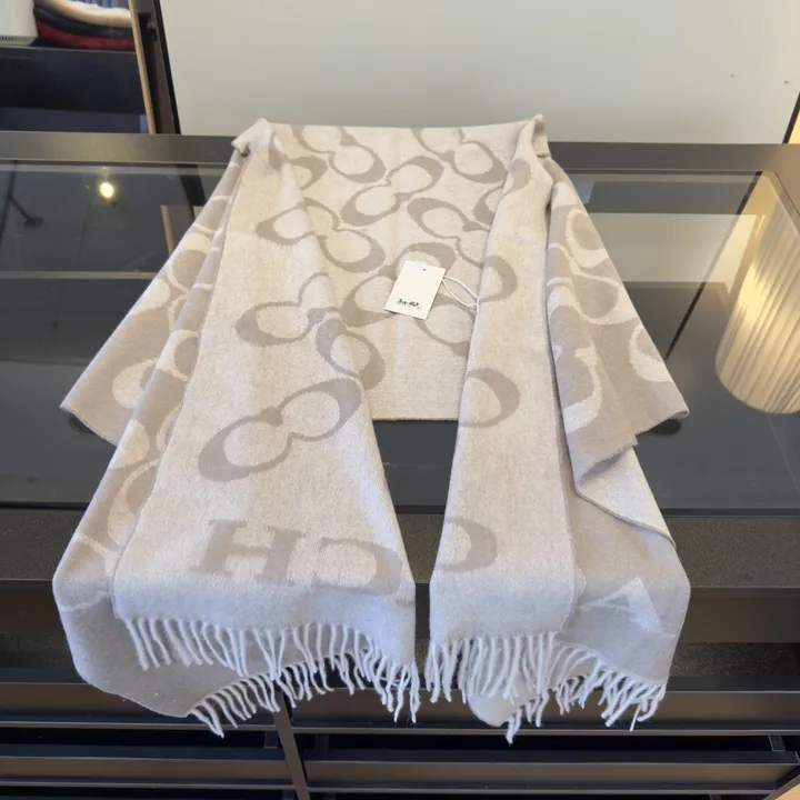 スーパーコピー コーチ マフラー