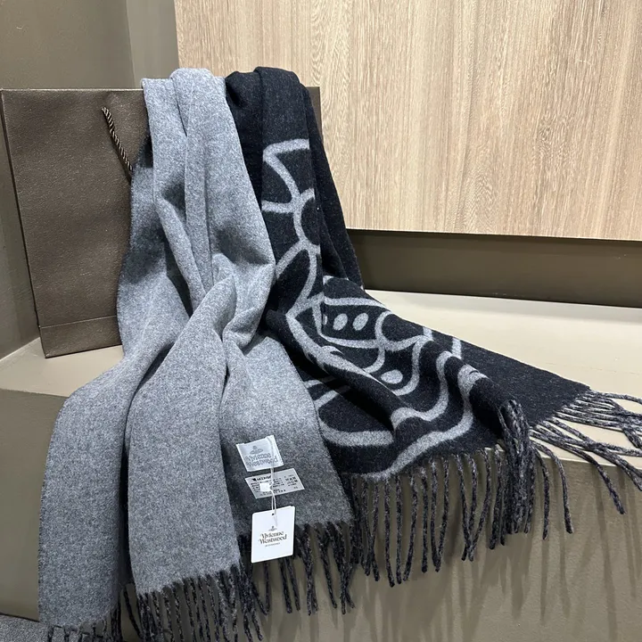 スーパーコピー ヴィヴィアン・ウエストウッド マフラー