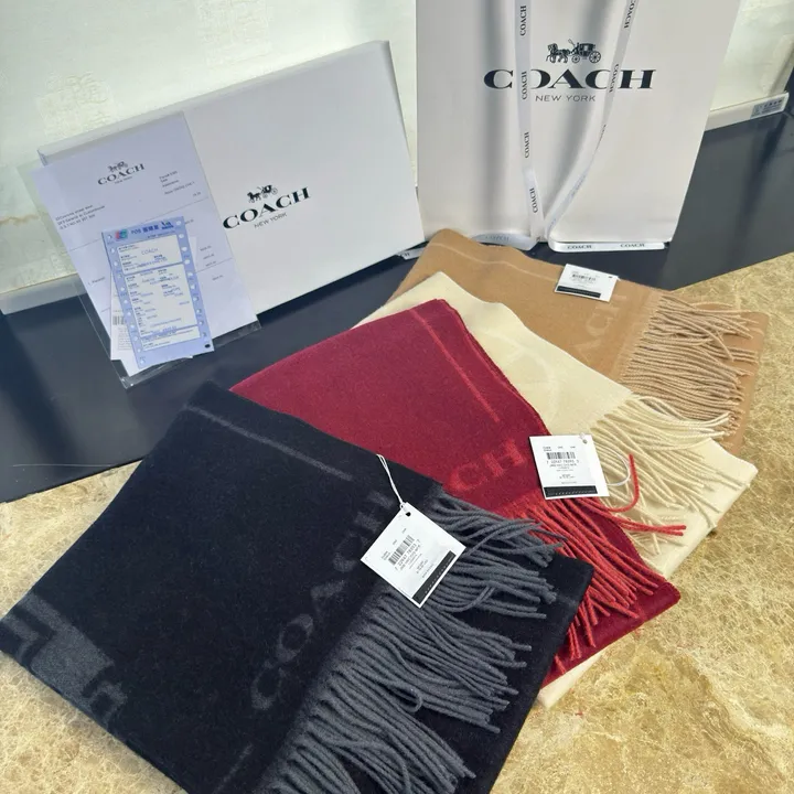 スーパーコピー コーチ マフラー