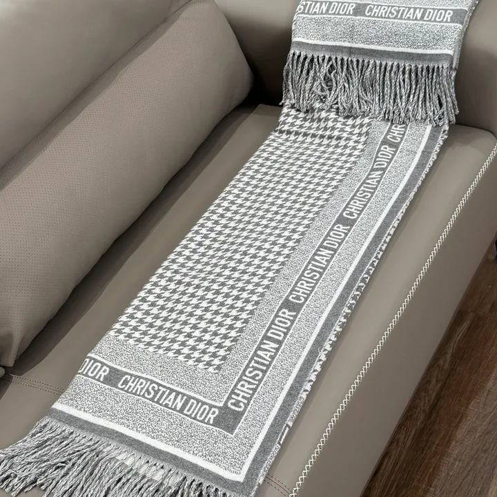 スーパーコピー ディオール マフラー