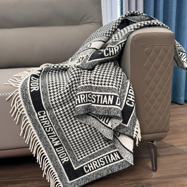 スーパーコピー ディオール マフラー