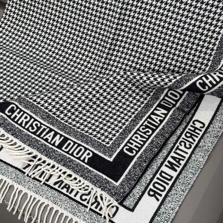 スーパーコピー ディオール マフラー