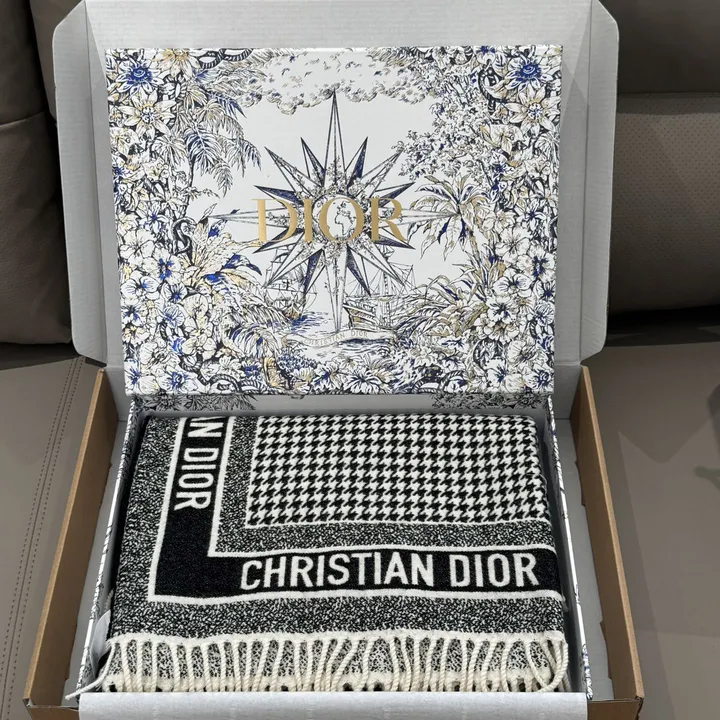 スーパーコピー ディオール マフラー