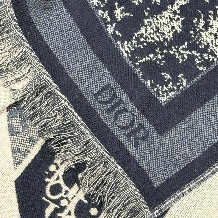 スーパーコピー ディオール マフラー