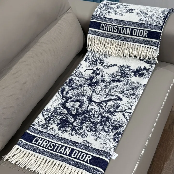 スーパーコピー ディオール マフラー