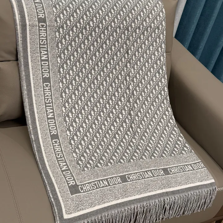 スーパーコピー ディオール マフラー