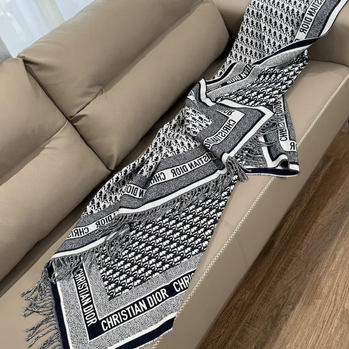 スーパーコピー ディオール マフラー