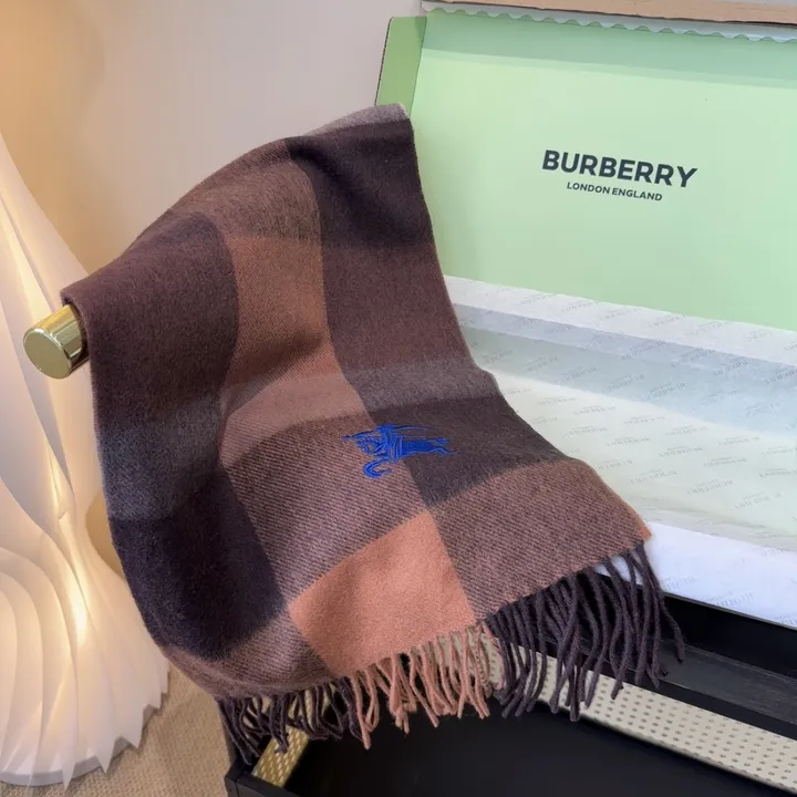 スーパーコピー バーバリー ス マフラー