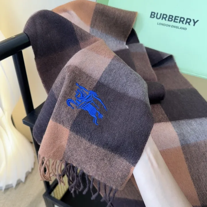 スーパーコピー バーバリー ス マフラー