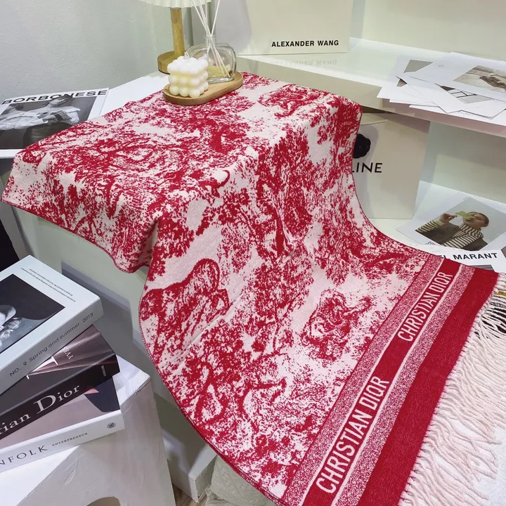 スーパーコピー ディオール マフラー