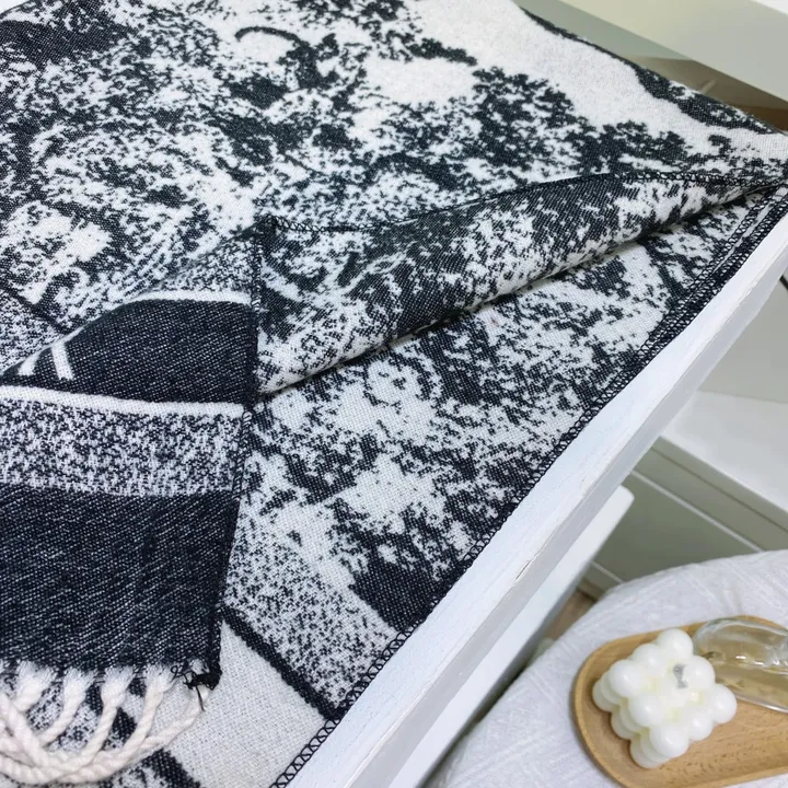 スーパーコピー ディオール マフラー