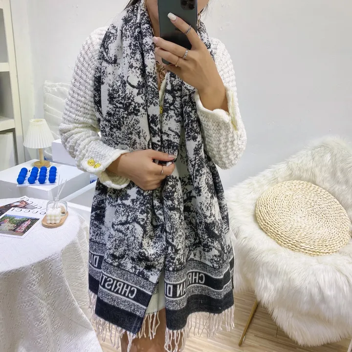 スーパーコピー ディオール マフラー