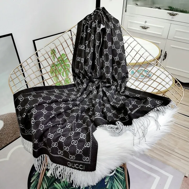 スーパーコピー グッチ マフラー